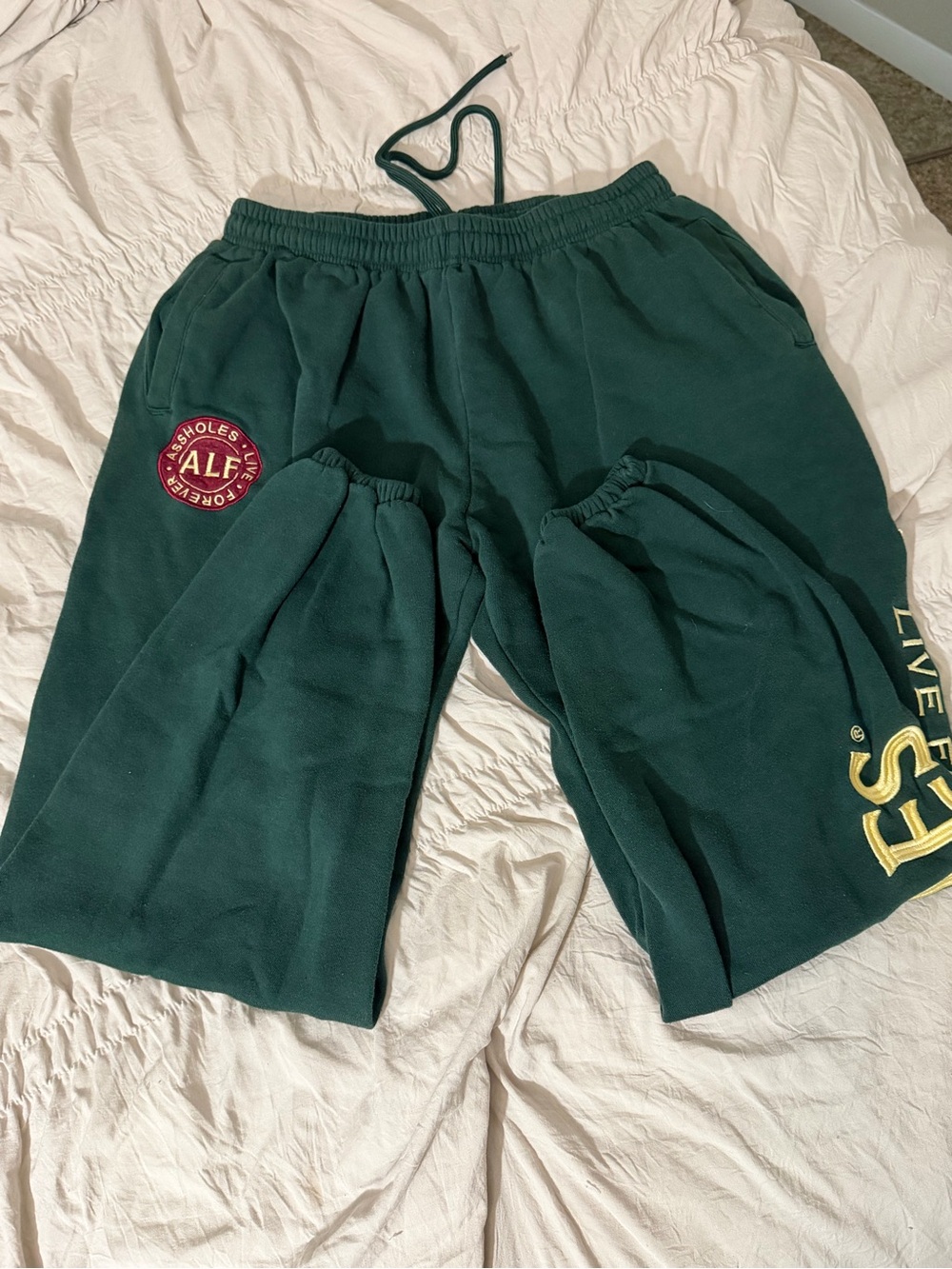 ALF Green Men's Sweatpants with Gold Accent
